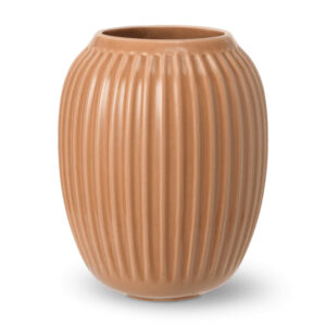 Hammershøi vase - karamel, H: 21cm.