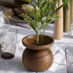 Applicata Shape Bowl vase - røget egetræ